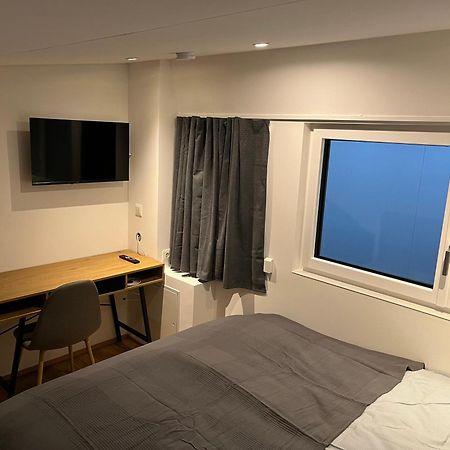 Business City Lodge 圣珀尔滕 外观 照片