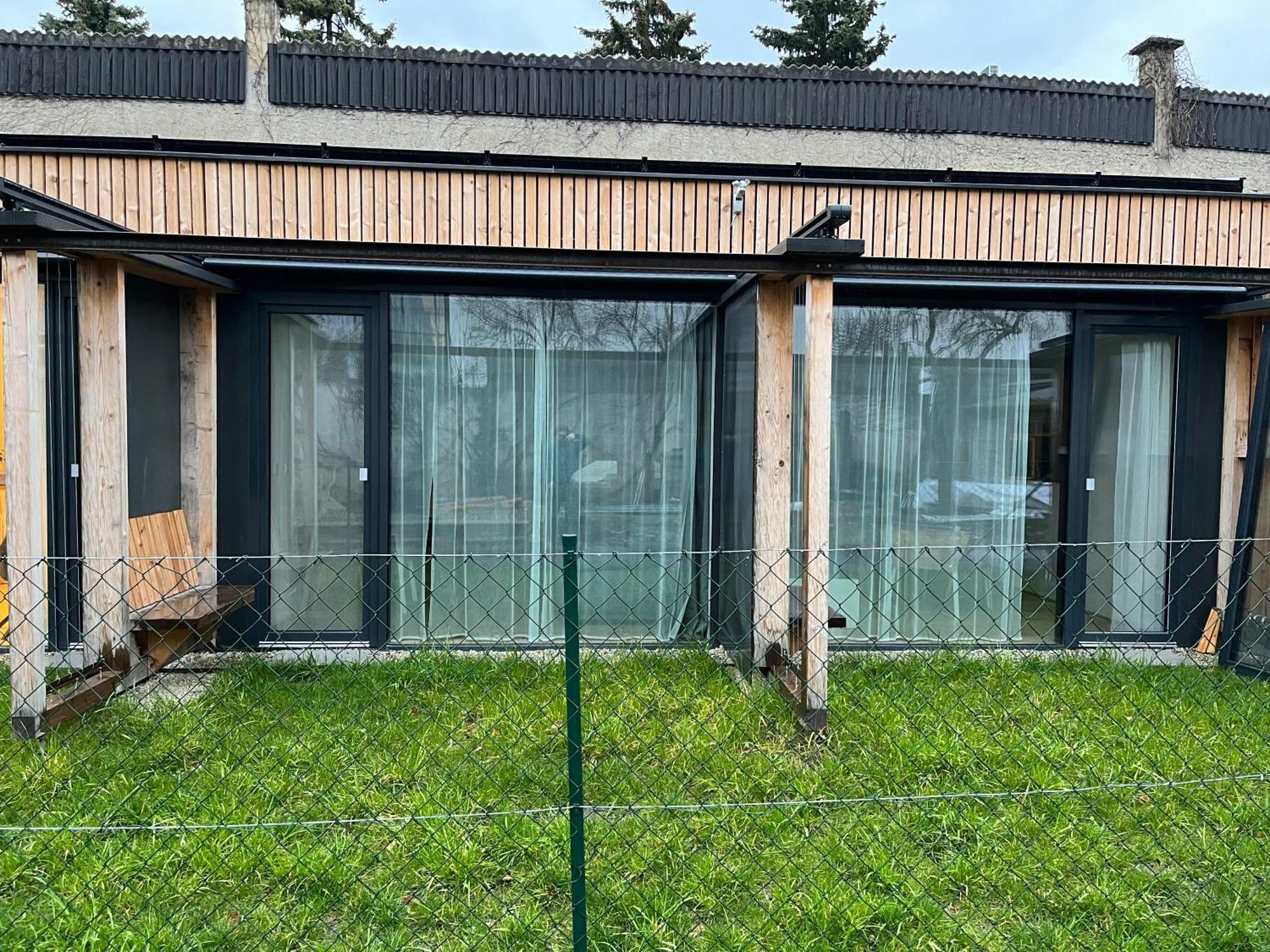 Business City Lodge 圣珀尔滕 外观 照片